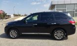 Black Nissan Pathfinder 2015 for rent in Tbilisi 4